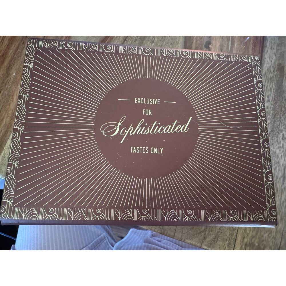 BOARDWALK EMPIRE COLLECTORS EDITION SHOT GLASSES AND DVD